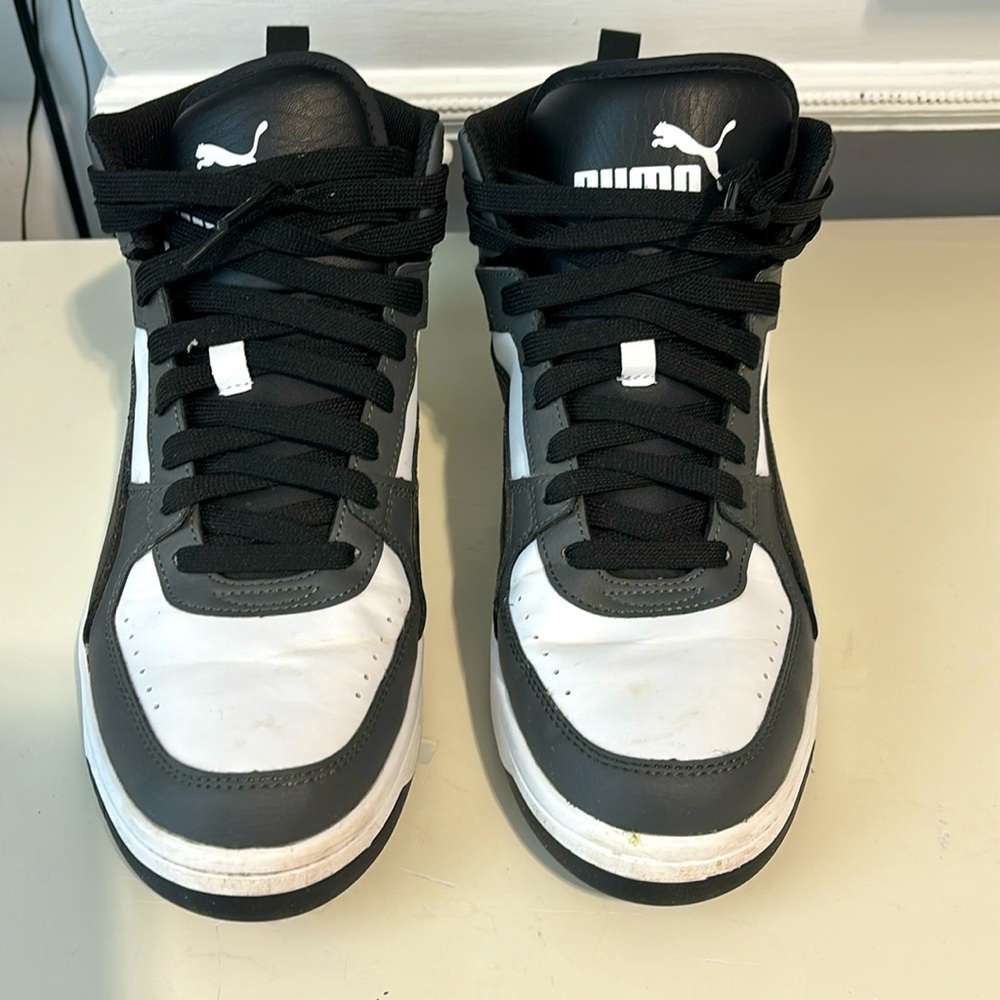 PUMA Rebound Joy Men's Sneakers